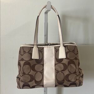 COACH SIGNITURE CARRYALL ELEGANT BROWN & CREAM TOTE